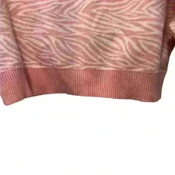 NWOT BCBG Generation Women’s Cropped Cardigan Pink And White Tiger Print… - Picture 7 of 10